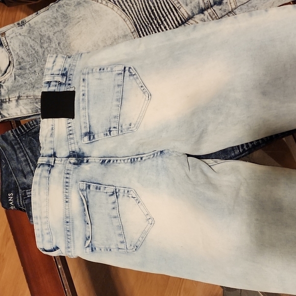 Boys Jeans - Picture 5 of 7